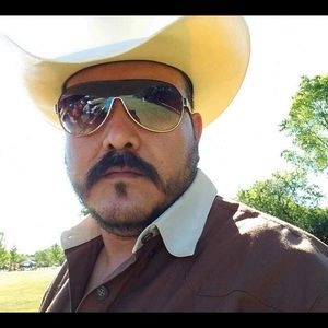 Meet your Posher, Juan